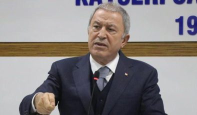 Hulusi Akar: Söz dinleyen değil, sözü dinlenen Türkiye’de yaşıyoruz