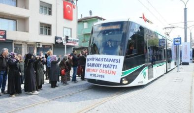 Kocaeli Şehir Hastanesi Tramvay Hattı’nın ilk seferi gerçekleştirildi!