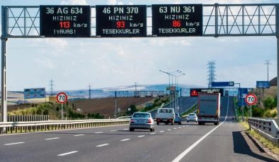 Bakan Uraloğlu açıkladı: Akıllı yollar geliyor